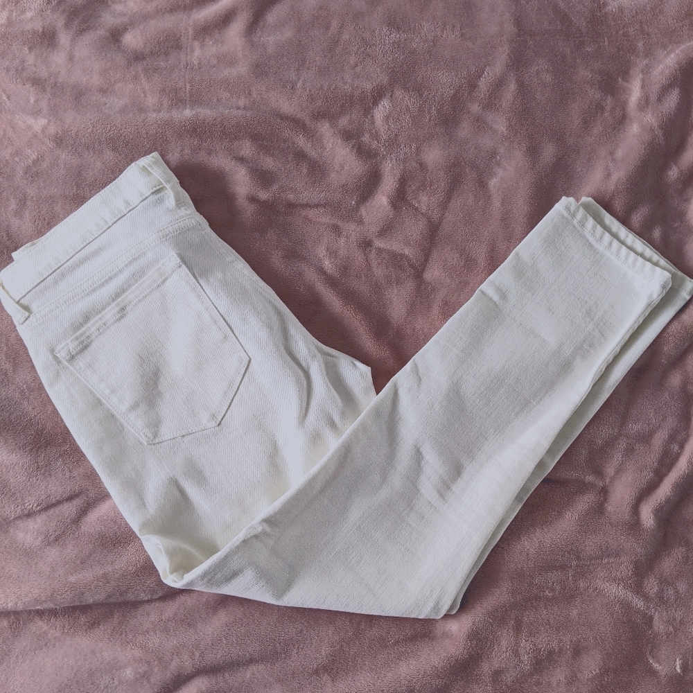 Off white skinny jeans